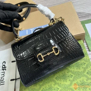 Túi Gucci nữ Horsebit 1955 mini dập vân cá sấu đen 703848