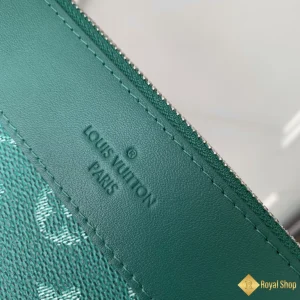 Túi LV clucht nam cầm tay Pochette Voyage Souple xanh lá M12665 like auth