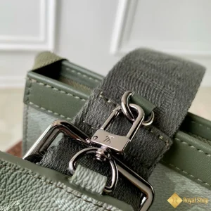 Túi LV nam Pochette đeo chéo xanh lá M81124 giá rẻ