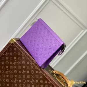 Túi clutch LV nam Pochette Voyage MM tím M61692 đẹp