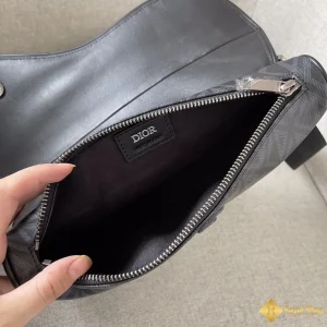 Túi nam Dior Saddle Bag màu đen D8004 hot