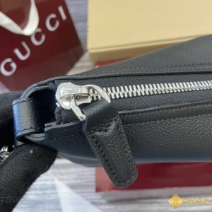 Túi nam Gucci B small crossbody ‎801887 AZB5Z 1060 HCM