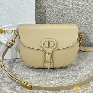 Túi nữ Dior Bobby Medium màu be M9319