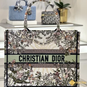 Túi nữ Dior Book Tote màu xanh 111204