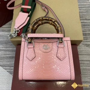 Túi nữ Gucci Diana mini tote dập vân cá sấu màu hồng 702732