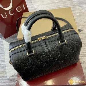 Túi nữ Gucci GG Emblem small 815255 AAEEM 1000 HCM