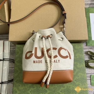 Túi nữ Gucci mini Print GG Supreme viền nâu 777166