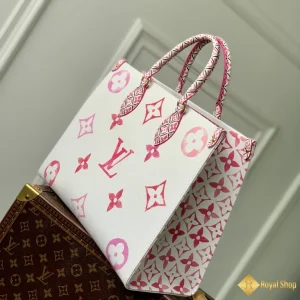 Túi nữ LV OnTheGo MM Monogram hồng M22975 like auth