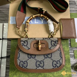 Túi xách nữ Gucci  Bamboo màu nâu, xanh 675797 like auth