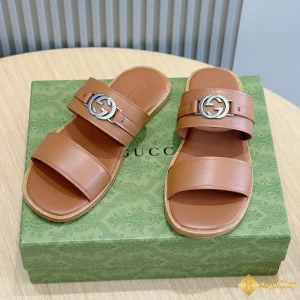 cận cảnh Dép Gucci nam CKG4164