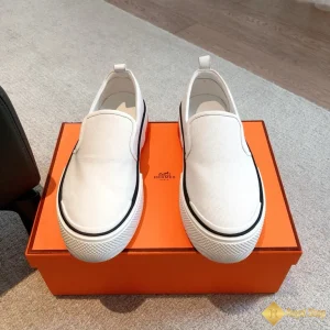 cận cảnh Giày Hermes nam sneaker Slip-on white CKH41266