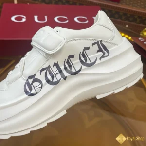 cận cảnh Giày Sneaker Gucci nam Rhyton CKG430151