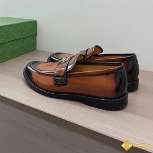 cận cảnh Giày loafer Gucci nam CKG241022