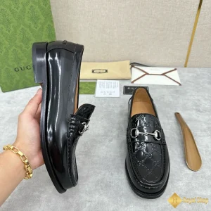 cận cảnh Giày loafer Gucci nam CKG421142093