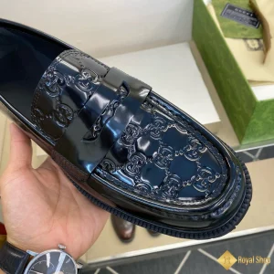 cận cảnh Giày loafer Gucci nam CKG421492093