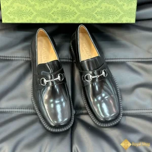 cận cảnh Giày loafer Gucci nam CKGC240003