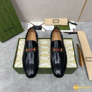 cận cảnh Giày loafer Gucci nam CKGC240010