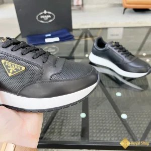 cận cảnh Giày sneaker Prada nam Prax 01 CKP41402