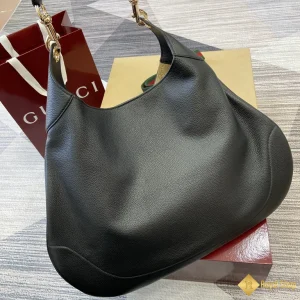 cận cảnh Túi Gucci nữ Gucci B medium shoulder 820169 AAEJU 1042