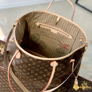 cận cảnh Túi nữ LV Neverfull Bandoulière Inside Out GM M11948