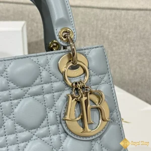 cận cảnh Túi nữ Small Lady Dior My ABCDior xanh ngọc M0538