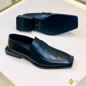 chất liệu GIày loafer Balenciaga nam CKB41404