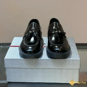 chất liệu Giày Prada nam loafer CKP4354