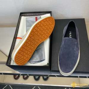 chất liệu Giày Prada nam loafer CKP4356