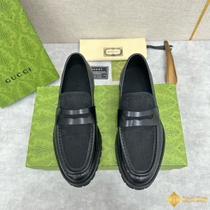 chất liệu Giày loafer Gucci nam mặt da lộn CKG421532093