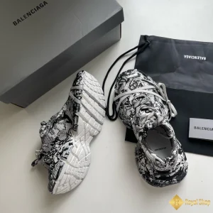 chi tiết GIày Balenciaga nam sneaker 3XL CKB41252