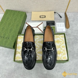 chi tiết Giày loafer Gucci nam CKG421142093