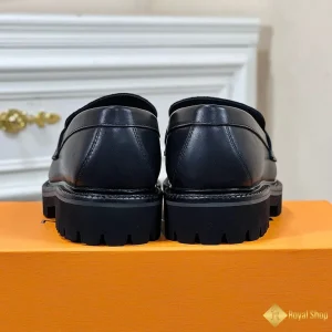 chi tiết Giày loafer LV nam CKLV24052