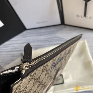 chi tiết Túi Clutch Gucci nam hình con ong 473904