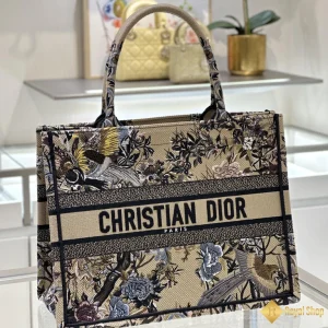 chi tiết Túi nữ Dior Book Tote 111213