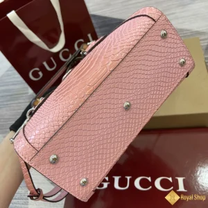 chi tiết Túi nữ Gucci Diana mini tote dập vân cá sấu màu hồng 702732