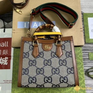 chi tiết Túi nữ Gucci Diana small tote xám, nâu 702721