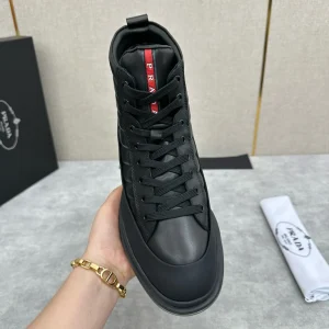 cùng ngắm Giày boot Prada nam CKP4248