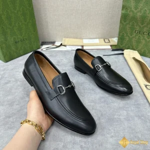 cùng ngắm Giày loafer Gucci nam CKG241045