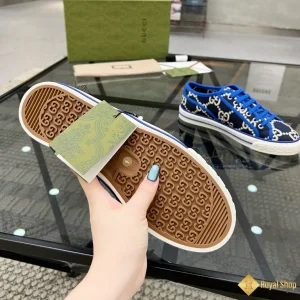 cùng ngắm Giày sneaker Gucci Tennis CKGC2412001