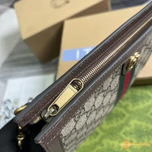 cùng ngắm Túi Clutch nam Gucci GG Supreme viền nâu 760243