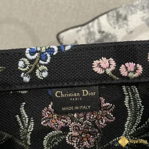 cùng ngắm Túi nữ Dior Book Tote màu đen 111207