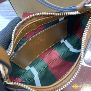 cùng ngắm Túi nữ Gucci GG Emblem mini shoulder 820696 FAD6L 9758