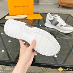 địa chỉ mua Giày LV nam sneaker Run Away CKL41260