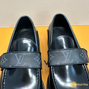 địa chỉ mua Giày loafer LV nam CKLV24087