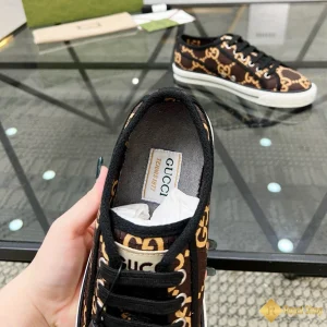 địa chỉ mua Giày sneaker Gucci Tennis CKGC2412002