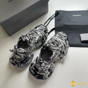 giá GIày Balenciaga nam sneaker 3XL CKB41252