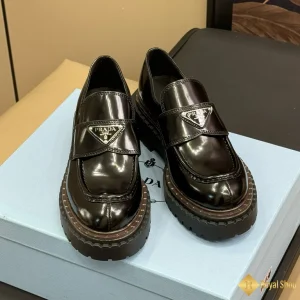 giá Giày Prada nam loafer da bóng CKP4370