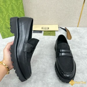 giá Giày loafer Gucci nam mặt da lộn CKG421532093