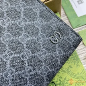 giá Túi nam Gucci cầm tay GG pouch màu đen 768255