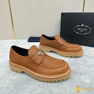 hình ảnh Giày Prada nam loafer nâu vàng CKP4390